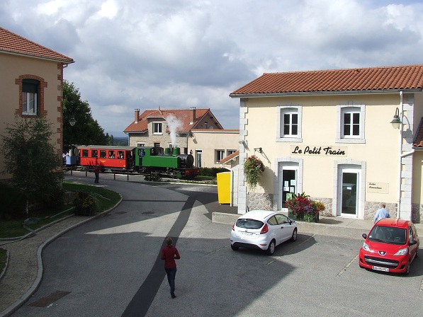 DSCF9626.1.jpg