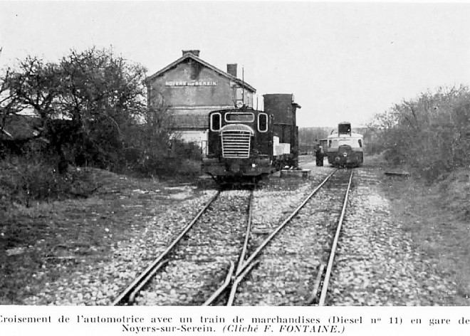 14 noyers en gare.jpg