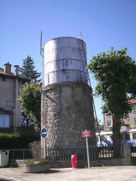 chateau d'eau tence 1.jpg
