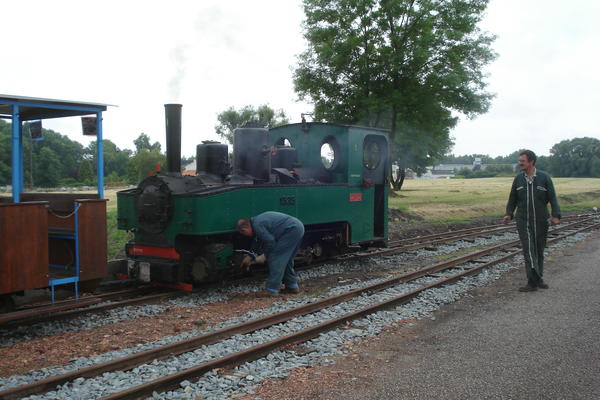 Marcelle et son equipe de conduite.jpg