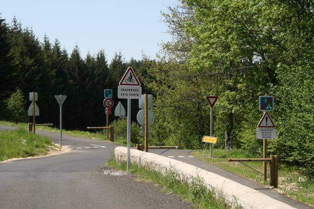 4- Pépinière de panneaux à Cublaize.jpg