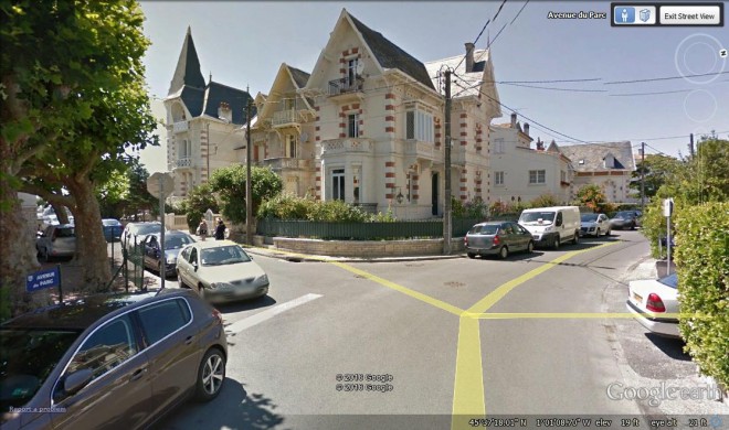 4 Royan Avenue du Parc (Google 2015).jpg