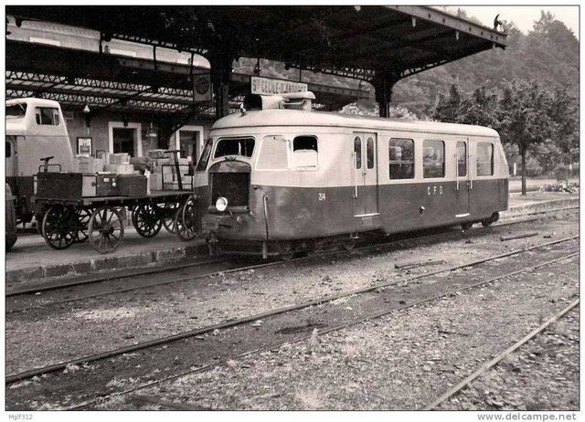 Chemin de Fer DÃ©partementaux de LOZERE BVA 570-11 Autorail BILLARD nÂ°314 gare de Ste-CECILE-dÂ´ANDORGE le 19-05-1956.jpg