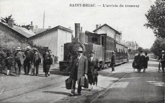 35 - SAINT-BRIAC - L ARRIVEE DU TRAMWAY.jpg
