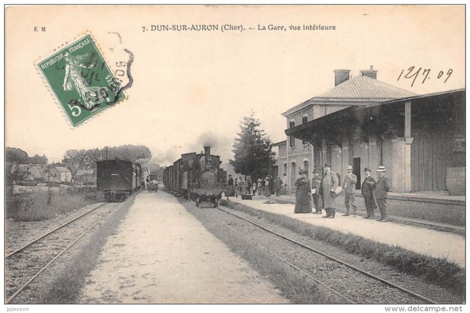 55 - Dun 749_001.jpg
