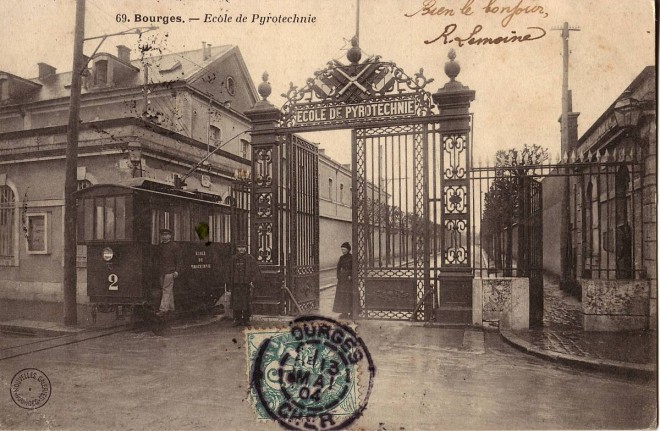 129-Nouvelles_Galeries_69_-_BOURGES_-_Ecole_de_Pyrotechnie.JPG