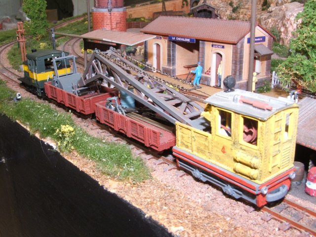 Wagon grue.jpg