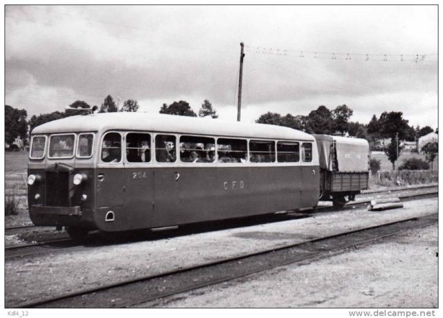 Autorail De Dion nÂ° 204 en gare - RAUCOULES BROSSETTES 43 CFD - RÃ©seau du Vivarais.jpg