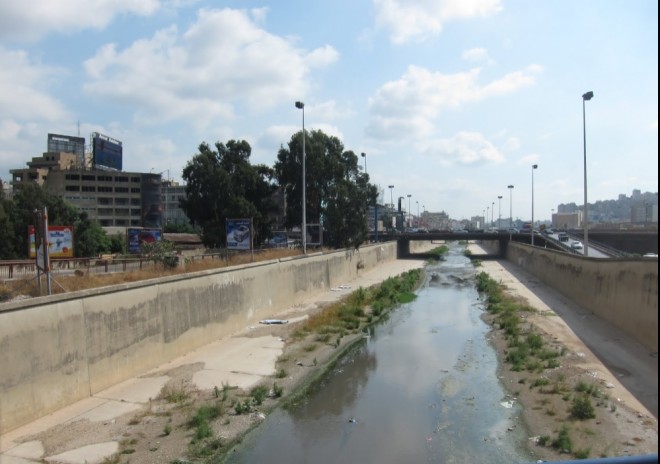 649 - Beyrouth Pont des TL.jpg