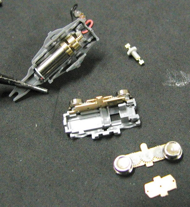 Kato Portram chassis 02.jpg
