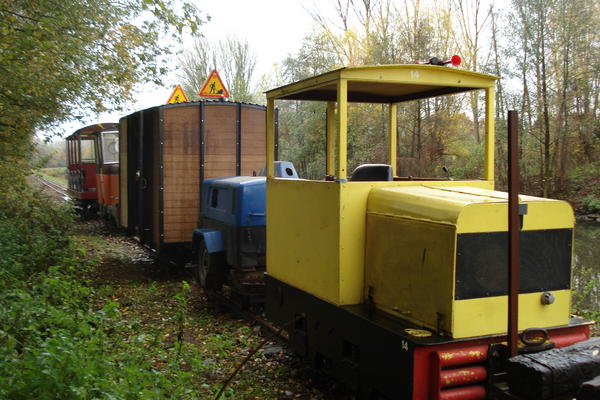 Trains de travaux.JPG
