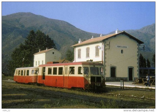 AL 191 - Autorail Billard en gare de PONTE-LECCIA - Commune de MOROSAGLIA (2B) - CFC.jpg