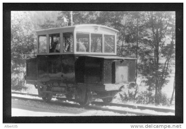 25 - Doubs - Ligne Pontarlier Mouthe - L'Autorail Papoum pour Figaro Plage.jpg