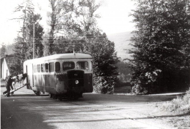 81 - Verney des CFDT chargement voyageurs.jpg