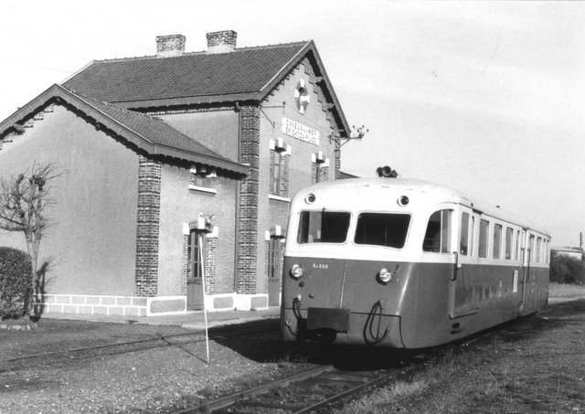 De Dion X 158 Ã  Cayeux.JPG