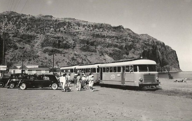 97 - LA REUNION L´AUTORAIL .jpg