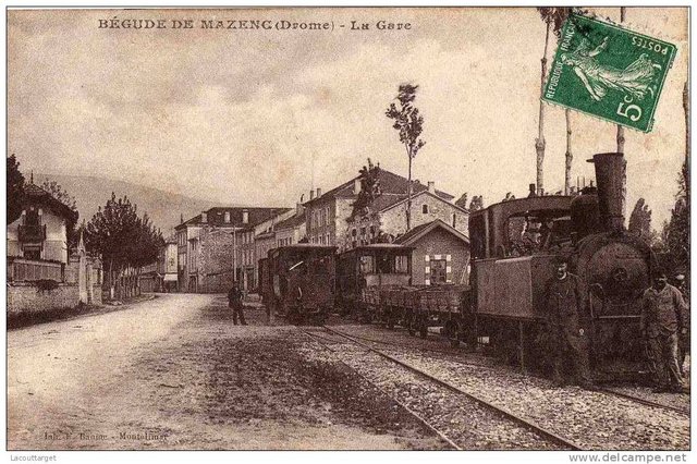 26 BÃ©gude de Mazenc Le Train en Gare.jpg