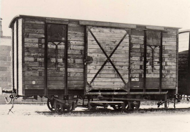 - Wagon couvert aux ateliers de Cesson - SAINT-BRIEUC 22 - CDN -.jpg
