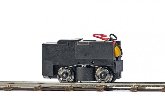 Busch 12199 chassis moteur 01.jpg