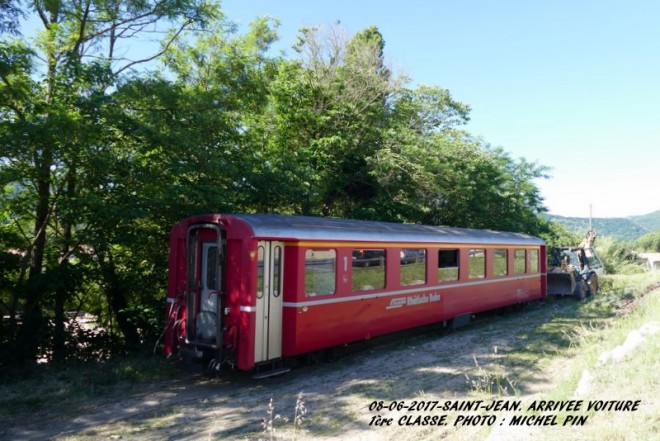 136-001.JPG