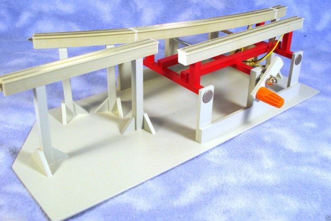 SWITCH Right for E-R monorail 01.JPG