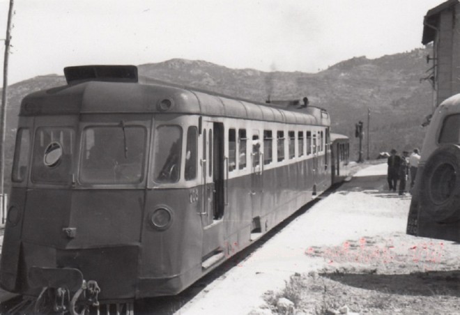20 -  VIVARIO CFC -  ABH 203 en Gare - Aout 1955 -.jpg