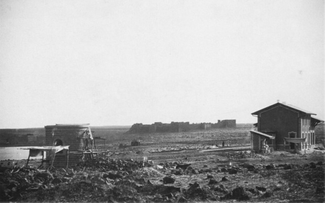842 - muzerib Station and Fortress.jpg