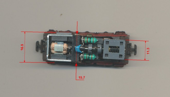 Roco 33205 chassis dimensions 03 reduit.jpg