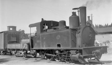 Tramway_Aisne_Aisne_Departmental_Ry_locomotive_with_tender_engine_number_35_engine_type_060.jpg