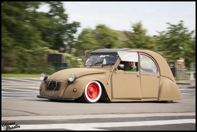 2CV Rase-motte 1..jpg