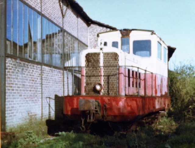 301 derrière dépôt 1.jpg