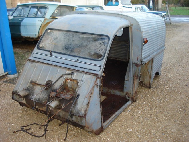 2CV AU 1952 05.jpg