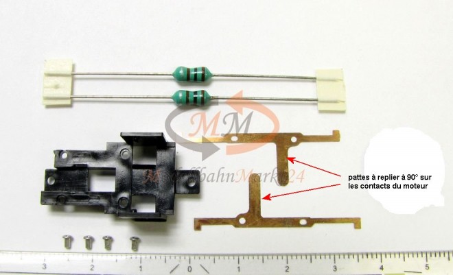 Roco support moteur et lamelles 01 annoté.JPG