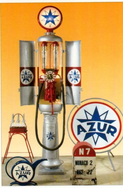 Old gas pump AZUR.jpg