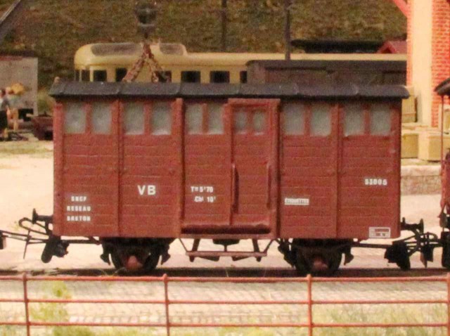 Wagon atelier 001.jpg