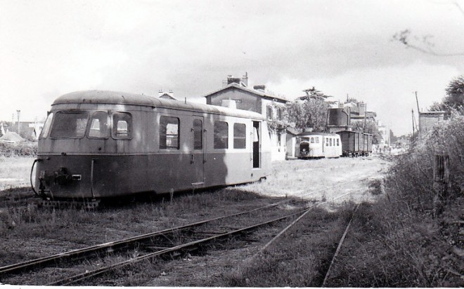 1 cliché Riffault  autorails billard 1955.jpg