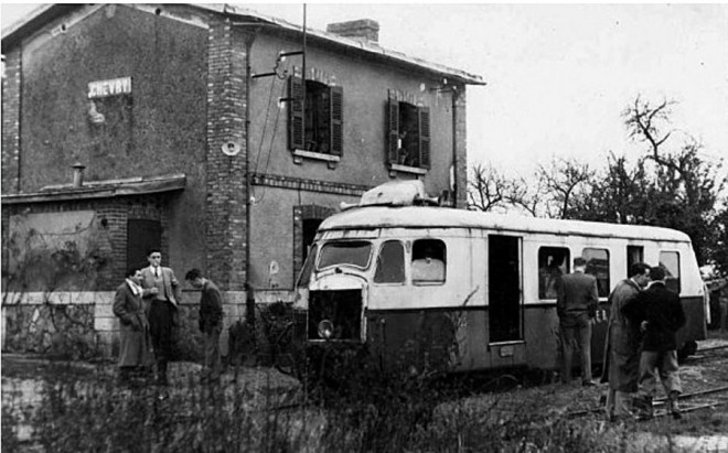 9 chevry en sereine cliché j bazin octobre 1953.jpg