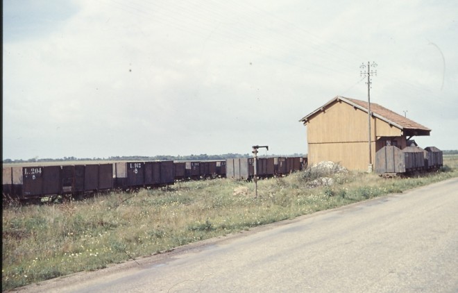 Guigneville Tombereaux Baillon 18.9.65 côté route.jpg