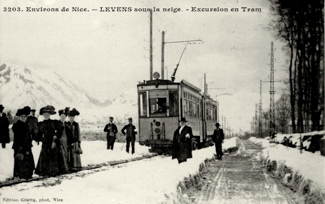environs-de-nice-levens-sous-la-neige-excursion-en-tram.jpg