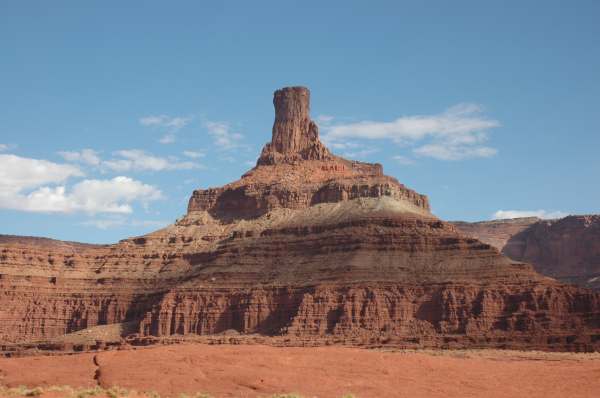 07-05-canyonland1.JPG