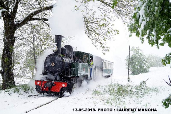 VFV AVEC 20 cm de neige  13-05-2018 360 (90).JPG