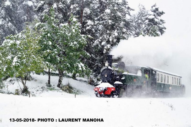 VFV AVEC 20 cm de neige  13-05-2018 360 (256).JPG