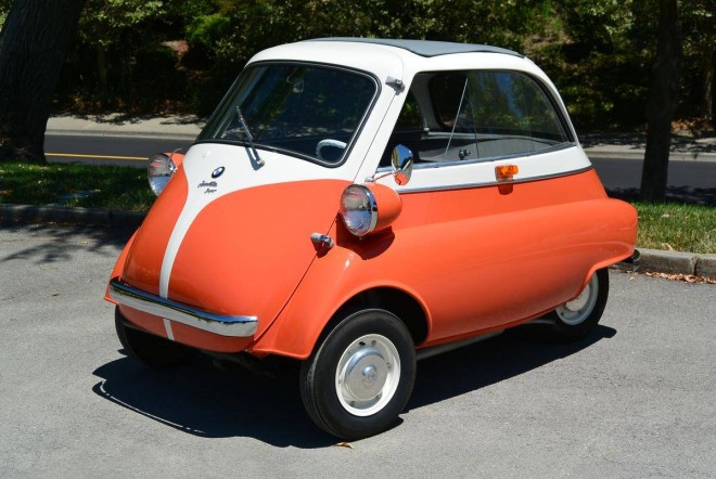 Isetta sur Nénette.jpg