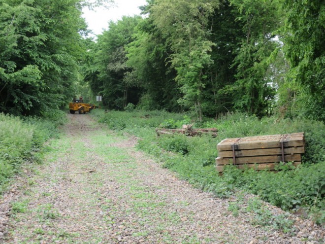 2018 05 24 ARRIVEE SARTHE  ET MISE EN PLACE TRAVERSES._010.jpg