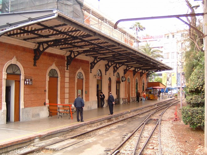 1 Gare de Palma Baléares 2011.jpg