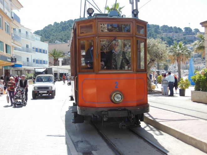 14 DSCN7106 Tram Soller-Puerto Soller.JPG