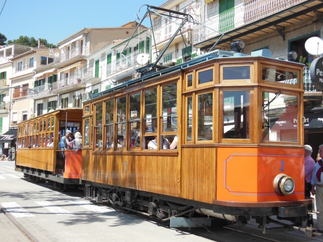 17 DSCN7125 Tram Soller-Puerto Soller.JPG