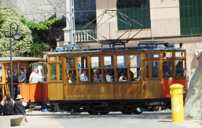 22 DSCN7142 Tram Soller-Puerto Soller.JPG