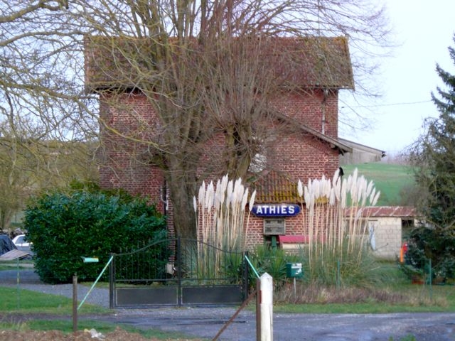 14 ATHIES Gare