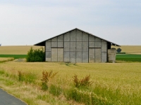 17 MontÃ©couvÃ© Hangar